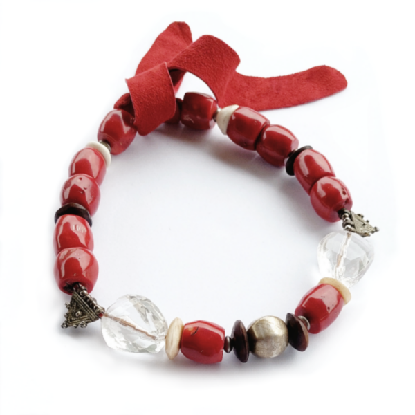 Choker with red coral