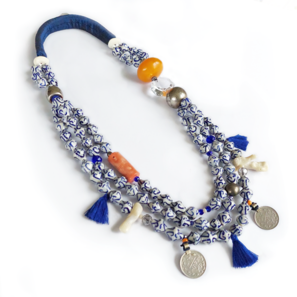 Collana lunga in ceramica