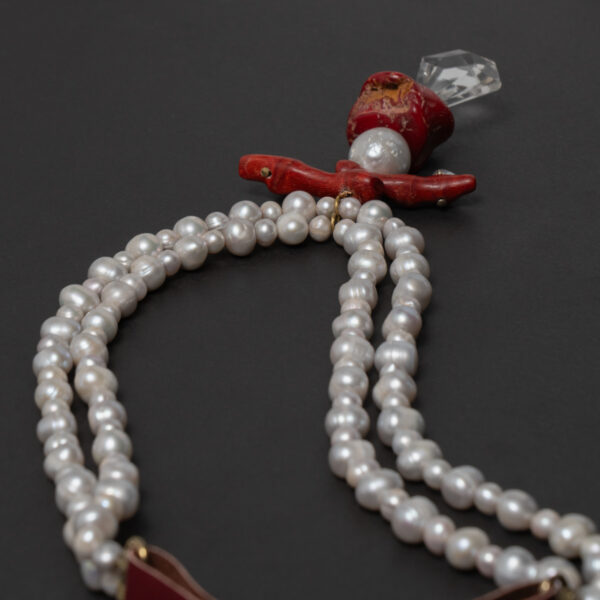 Collana in perle grigie - immagine 2