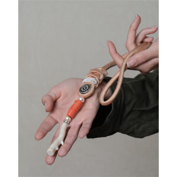 Shantung pendant with coral and pearls - Image 4
