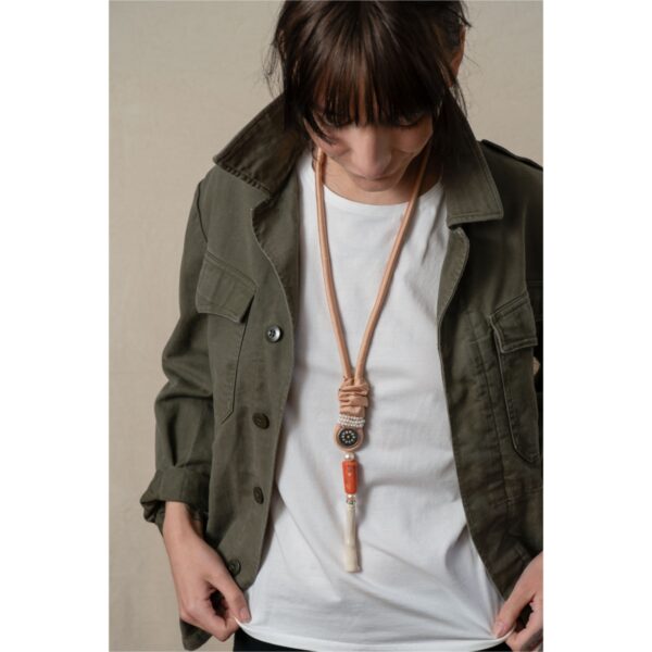 Shantung pendant with coral and pearls - Image 2
