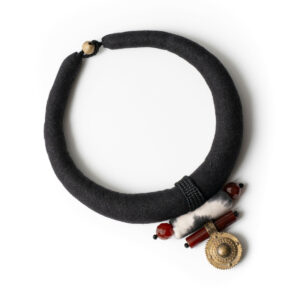 Choker with carnelian