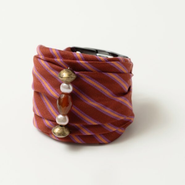 bracelet with carnelian